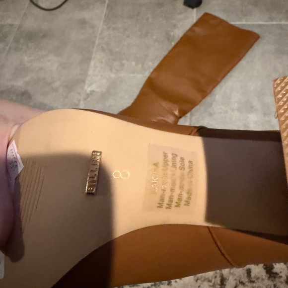 Billini Lakira Boot Size 8 - Picture 3 of 6